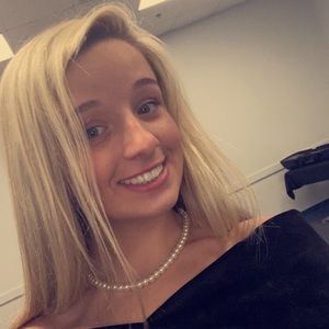 Meet your Posher, Grayson